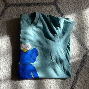 Uniqlo x KAWS Tshirt, youth size XXS
